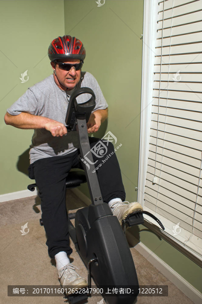 運(yùn)動(dòng)自行車(chē)-匯圖網(wǎng) www.fosd68.com 運(yùn)動(dòng)自行車(chē)