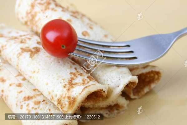 煎餅和西紅柿