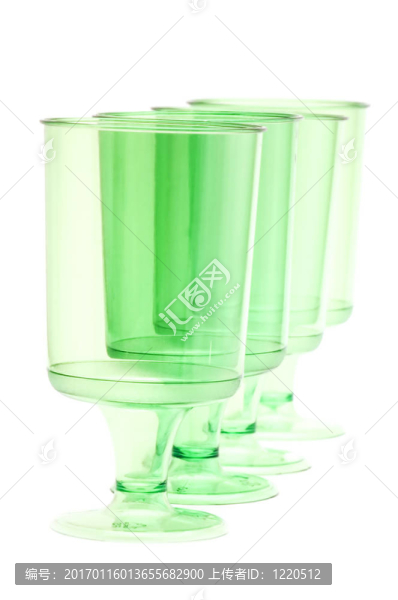 綠色的塑料杯