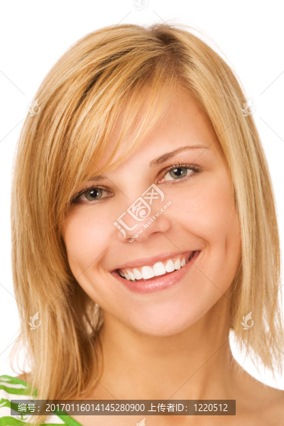 微笑的女人-匯圖網(wǎng) www.fosd68.com 微笑的女人