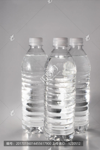瓶裝水