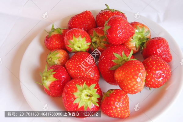 新鮮的草莓