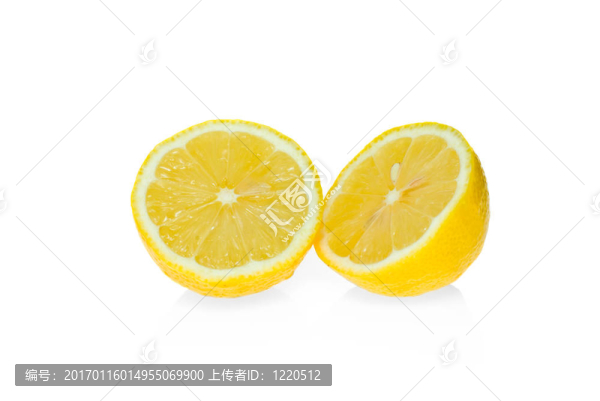 兩個(gè)檸檬切兩半