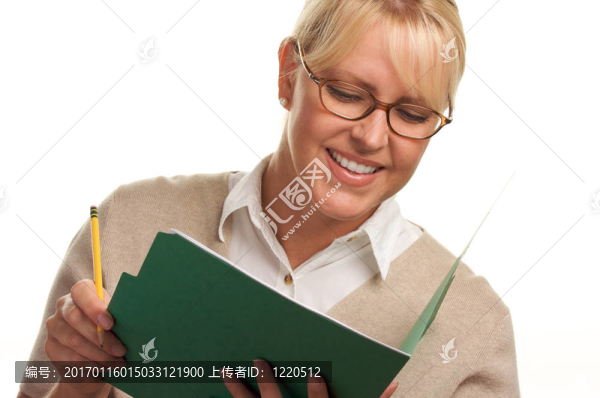 面帶微笑的女人