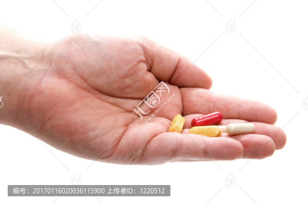 拿著處方藥