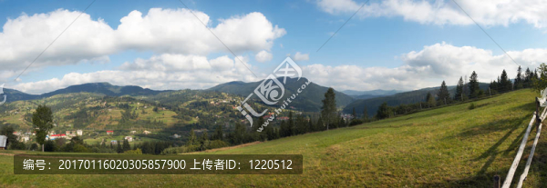 山村全景