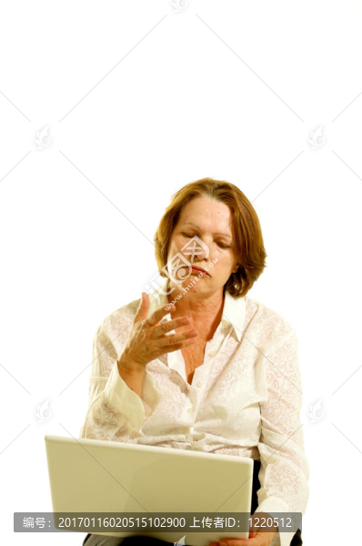 女人