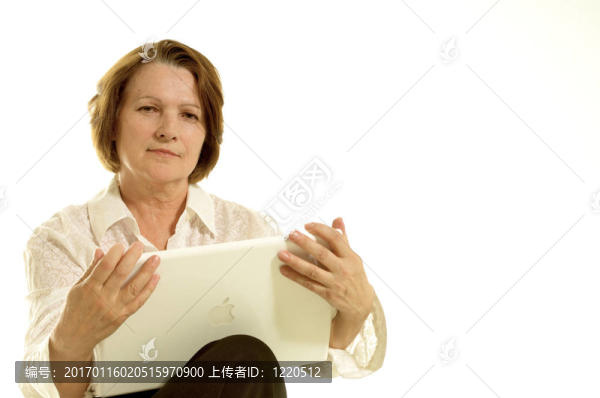 女人