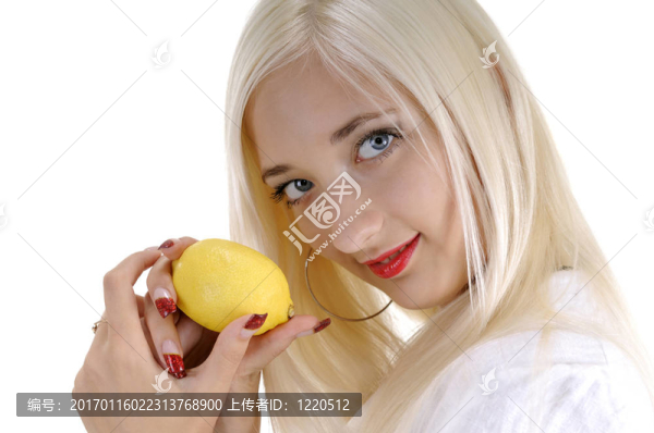 快樂美麗女人檸檬