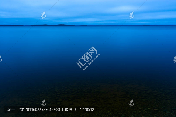 湖心島的白色之夜