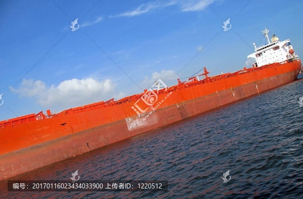 大型油輪