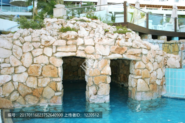 游泳池