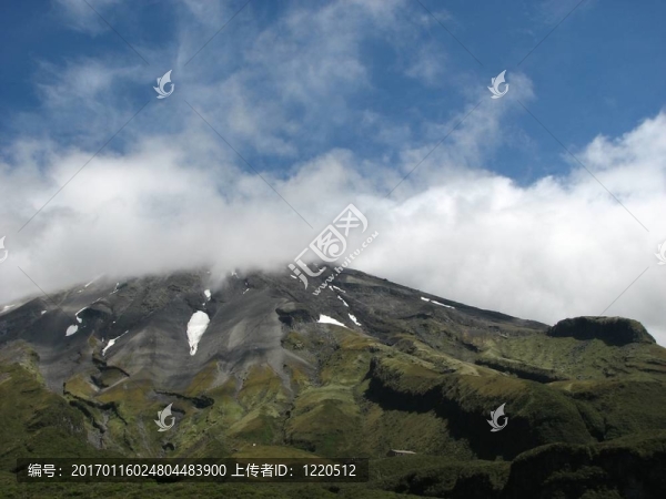 火山塔拉納基