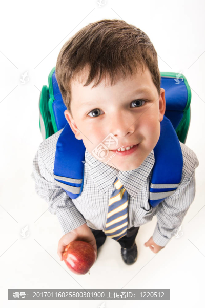 向上看