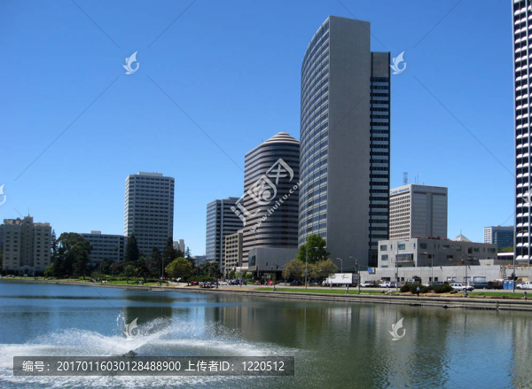 梅利特湖；奧克蘭；加利福尼亞