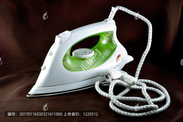 電熨斗