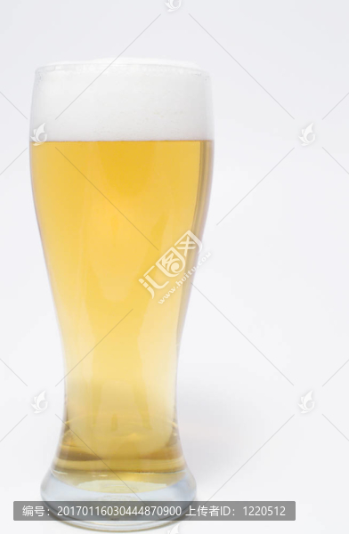 啤酒