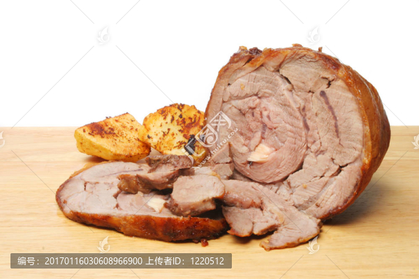 雕刻燒羔羊肉