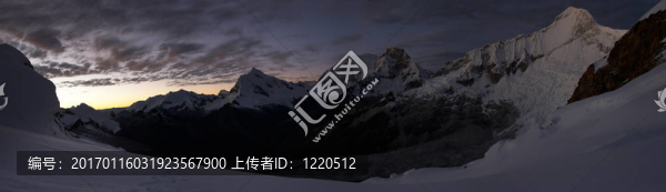 冰川的馬戲團(tuán)
