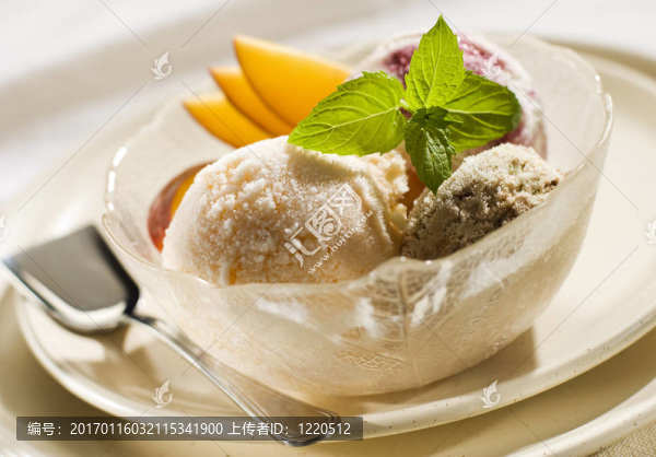 冰淇淋