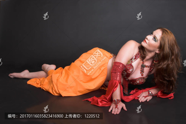 肚皮舞舞者