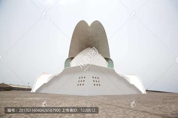 特內(nèi)里費(fèi)禮堂前排