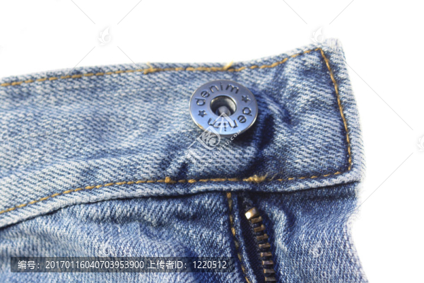 牛仔褲和按鈕