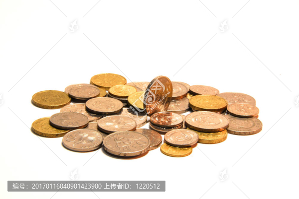 白色背景下的金幣