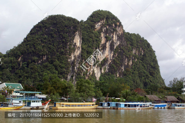 Hill和河