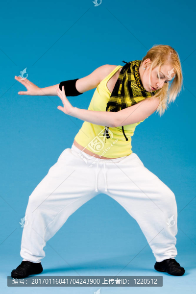 女孩streetdancing