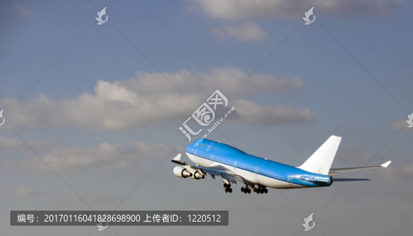 飛機(jī)
