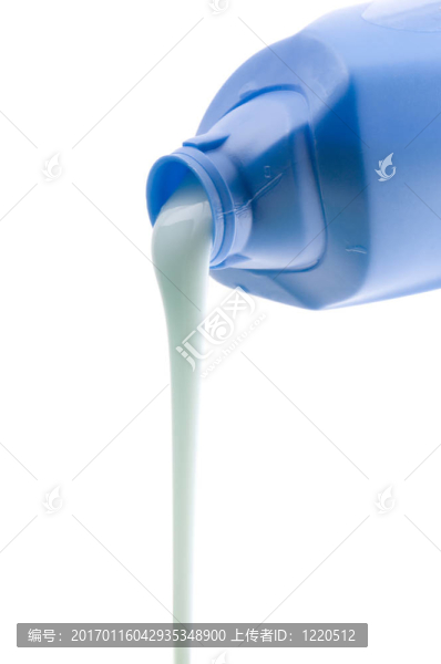 瓶洗發(fā)水