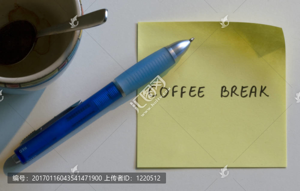 喝咖啡休息