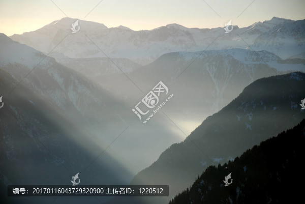 太陽(yáng)的光線