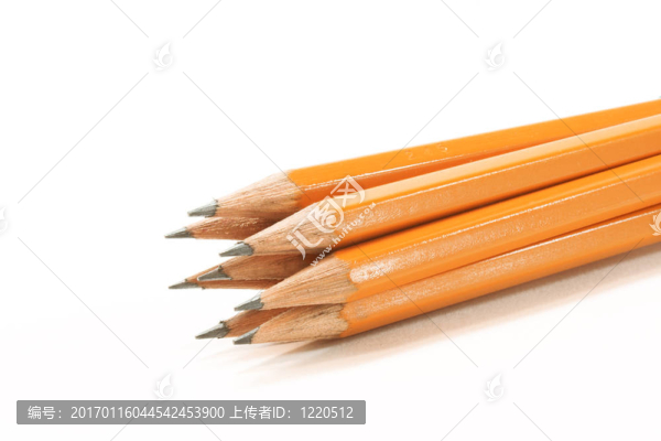 幾支木制鉛筆-匯圖網(wǎng) www.fosd68.com 幾支木制鉛筆