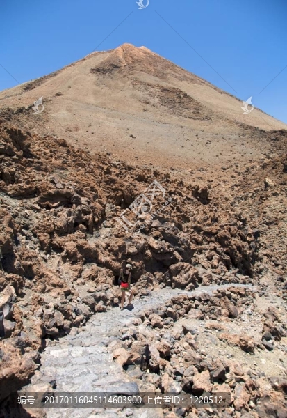 沿著火山走-匯圖網(wǎng) www.fosd68.com 沿著火山走