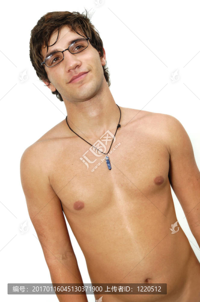 年輕的男性軀干