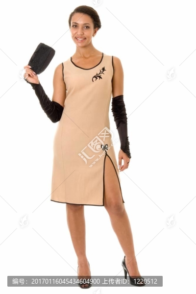小禮服的女人