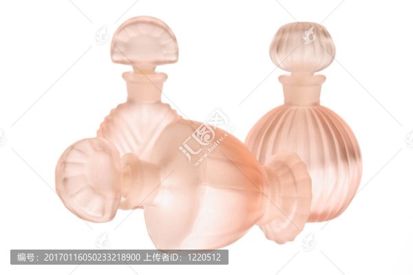 粉紅色的玻璃瓶