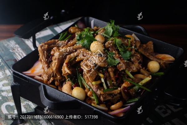 麻辣鴨掌鍋