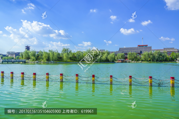 碧水藍(lán)天城市風(fēng)光