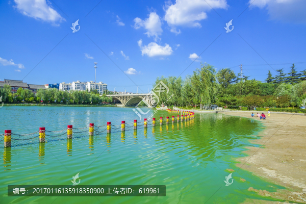 碧水藍(lán)天城市風(fēng)光