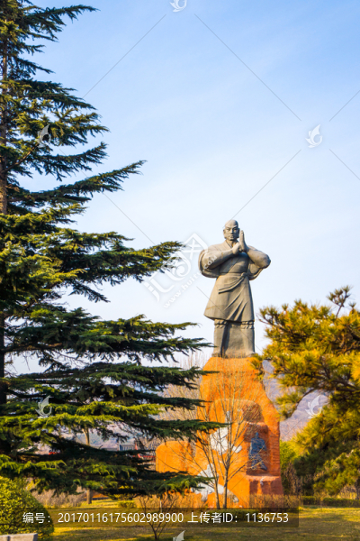 少林寺迎客僧像