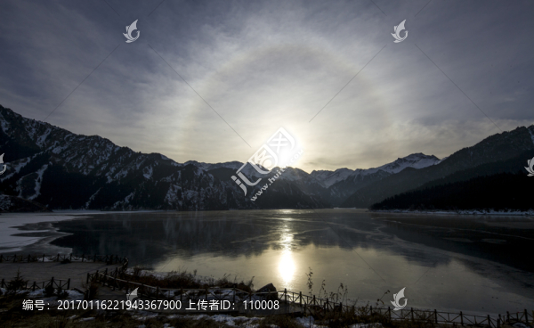 天山天池