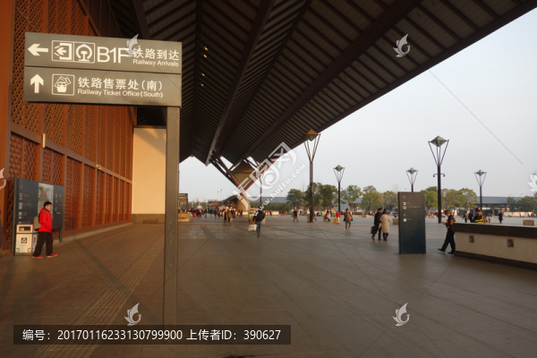 春運(yùn)場景