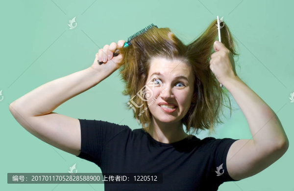女人的梳子