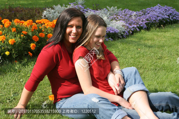 母親和女兒