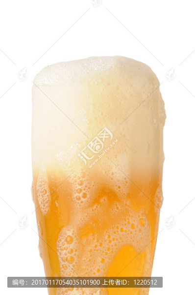 玻璃下的啤酒泡沫
