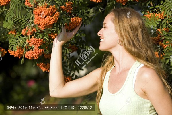 女人和秋天