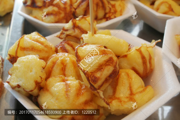 海綿蛋糕喜歡甜點(diǎn)